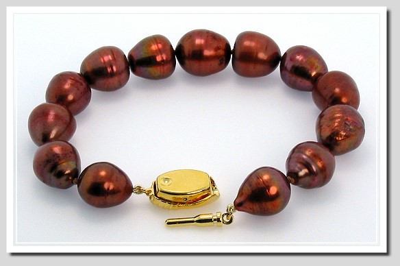 11X13MM Chocolate Red Freshwater Pearl Bracelet 8in. Silver/18KP Clasp