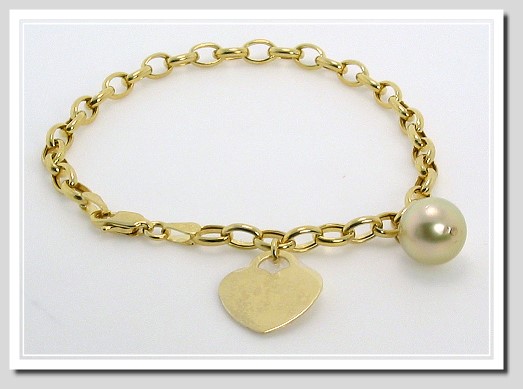 Link Bracelet with 10.3MM Gold South Sea Pearl and Heart, 14K Yellow Gold 7.5in.