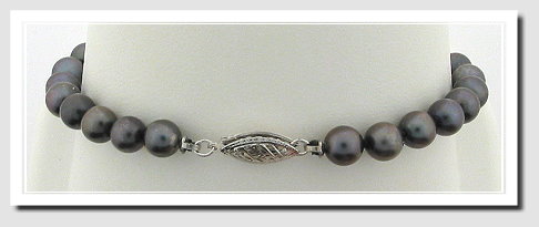 AA Grade 5.5-6MM Chinese Black Akoya Cultured Pearl Bracelet 14K Gold 7in.