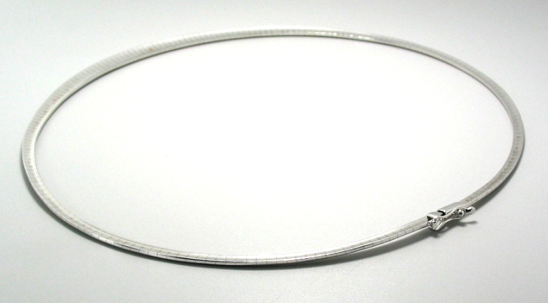 3MM - 6MM Graduated Classic Domed Omega Chain, 14K White Gold, 17 In.
