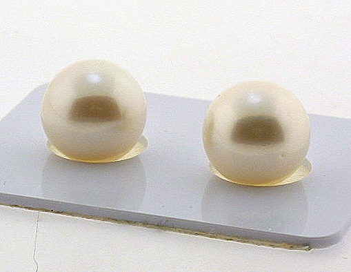 10.5MM White Round South Sea Pearl Earring Studs, 18K Yellow Gold