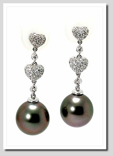 10.9MM Dark Gray Tahitian Pearl Diamond 0.34ct. Heart Earrings 18K White Gold