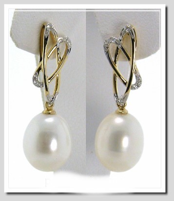 8X10Mm White FW Pearl Diamond Dangle Earring 14K Yellow Gold