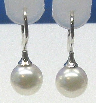 AAA Grade 8-8.5MM Japanese Akoya Cultured Pearl Earrings 14K White Gold French Hoop
