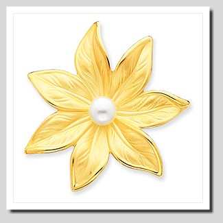 Large Flower Pearl Brooch w/7.5-8MM Freshwater Cultured Pearl, 14K Yellow Gold