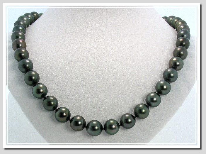 10-10.85MM Black Tahitian Pearl Necklace 14K White Gold 18in.