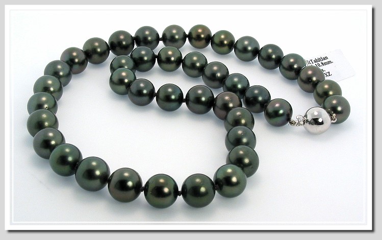 10-10.85MM Black Tahitian Pearl Necklace 14K White Gold 18in.