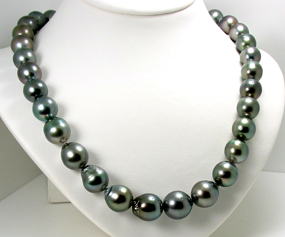 10.8MM - 13.9X15MM Dark Gray Tahitian Pearl Necklace 14K Clasp 17.5in