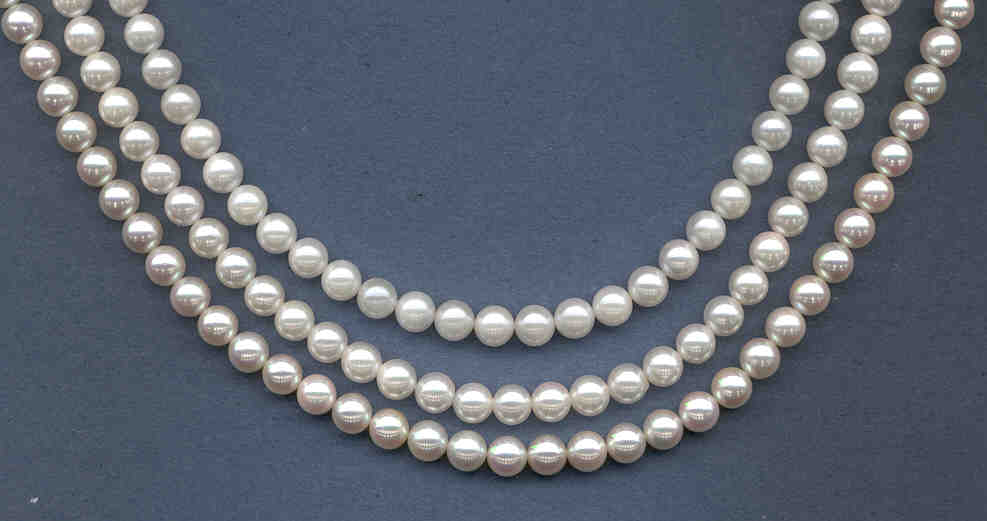 6.5-7MM Akoya Cultured Pearls, White, Grade AA+