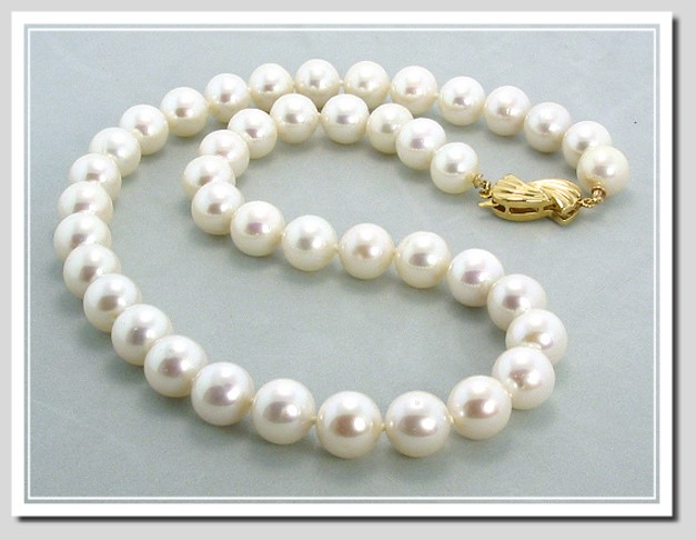 AAA 9-9.5MM White Freshwater Pearl Necklace, 18K Yellow Gold, Near Round, 17 In.