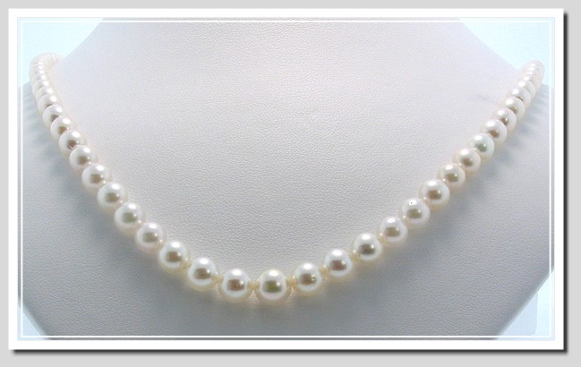 AA+ 5.5-8MM Akoya Pearl Graduated Necklace 14K Yellow Gold Clasp 18in