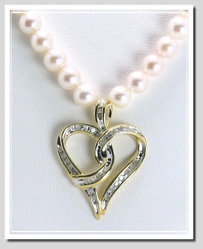 Freshwater Pearl Necklace with 0.25 Ct. Diamond Heart Pendant 10K Yellow Gold 16in.
