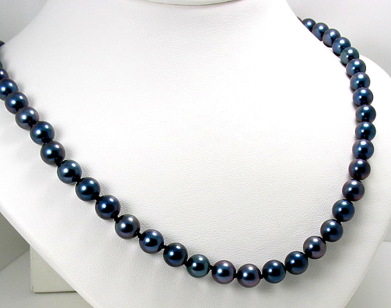 AA+ 7-7.5MM Black Akoya Pearl Necklace 14K White Gold Clasp 18in