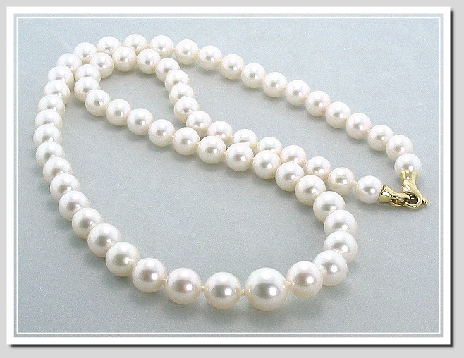 AA+ 7.5-10MM Akoya & South Sea Graduated Pearl Necklace 14K Clasp 22in