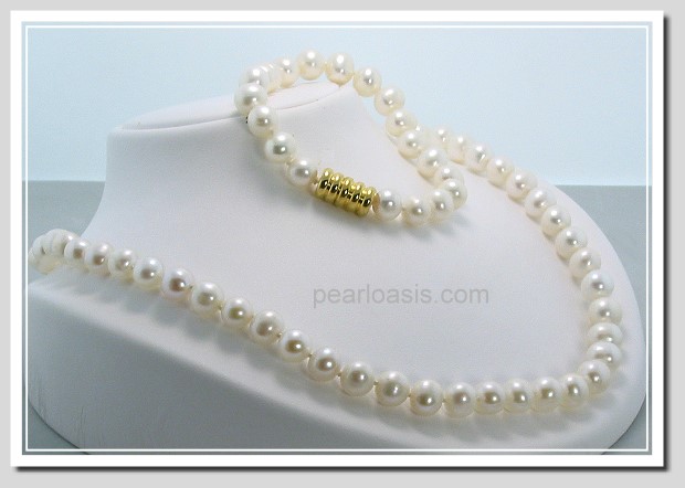 8-9MM White Freshwater Pearl Necklace/Bracelet Set Magnetic Clasp 7+18in