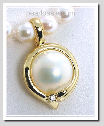 13.2MM Japanese Mabe Pearl Diamond Pendant Enhancer 14K Gold