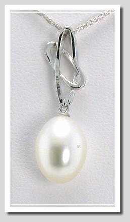 8X10Mm White FW Pearl Diamond Pendant 14K White Gold