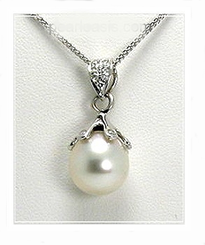 11.2MM White South Sea Pearl Diamond Pendant w/Chain 16in 18K White Gold