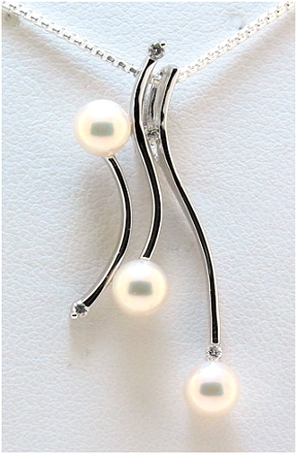 5-5.5MM Three Akoya Pearl Pendant w/0.05 Ct. Diamonds, 18K White Gold