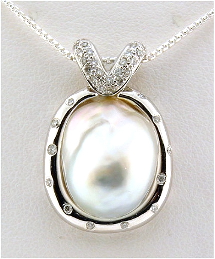 13.4X16.5MM Silver Gray South Sea Pearl Pendant-Slide w/0.27 Ct. Diamonds, 14K White Gold
