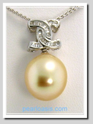 11.2X12.9MM Medium Golden South Sea Pearl Pendant-Slide, 18K White Gold w/0.20 Ct. Diamonds, Chain 18in.