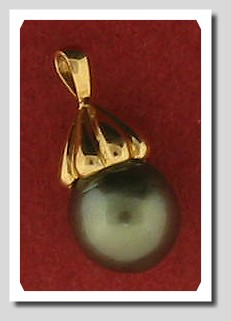 11.36MM Peacock Tahitian Pearl Pendant, 14K Yellow Gold 