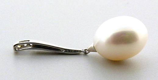 AAA 10X12MM FW Pearl & Diamond Pendant 14K White Gold