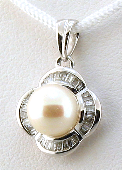 AAA 7-7.5MM FW Pearl & Diamond Pendant 14K White Gold