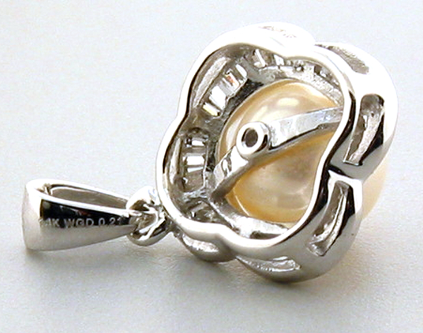 AAA 7-7.5MM FW Pearl & Diamond Pendant 14K White Gold
