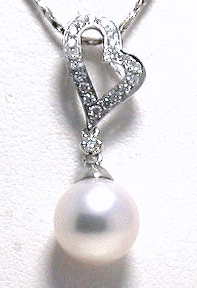 8.5-9MM White Akoya Pearl Diamond Heart Pendant, 14K White Gold