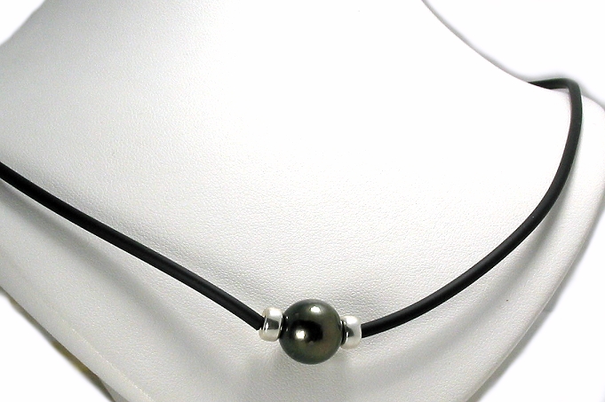1158MM Tahitian Pearl & Roundals on Black Rubber Cord, Silver, 21in. 