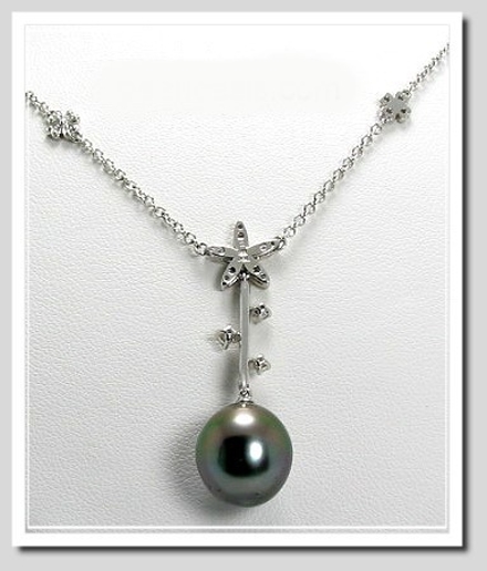 11.8X13MM Peacock Tahitian Pearl Diamond Necklace 18K White Gold Size 7