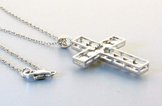 3.5-5MM Freshwater Pearl Cross Pendant w/18in Chain, Silver