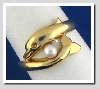 Dolphin ring with 4MM white cultured pearl, 14K, Sizes 7.5