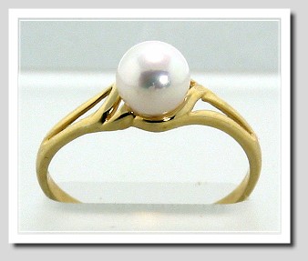 6.2MM White Akoya Cultured Pearl Ring 14K Yellow Gold Size 7.25