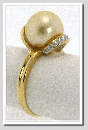 10.2MM Golden South Sea Pearl Diamond Ring 18K Gold Size 7