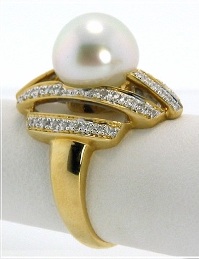 11.07MM White South Sea Pearl Diamond Ring 18K Gold Size 7