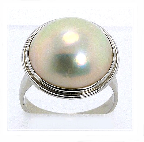 15.4MM Japanese Mabe Pearl Ring 14K White Gold Size 7