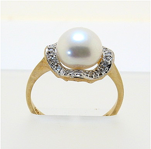 9MM Freshwater Cultured Pearl Ring w/Diamonds, 14K, Sizes 7.5