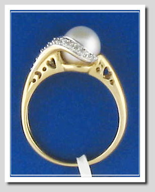 7MM White Cultured Pearl Ring w/Diamonds, 14K Yellow Gold, Size 7.25