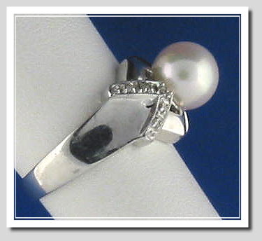 8MM White Cultured Pearl Ring, XO Style, 14K White Gold, Size 7