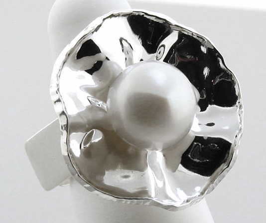 Designer 12MM Freshwater Pearl Ring, Silver, Top 1.1" Wide, Size 7.5