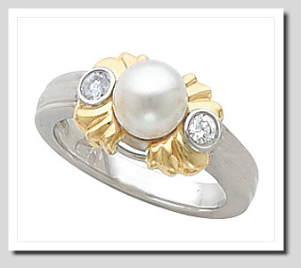 6-6.5MM Cultured Pearl Diamond Ring, 0.15 CT., 14K Two Tone Gold