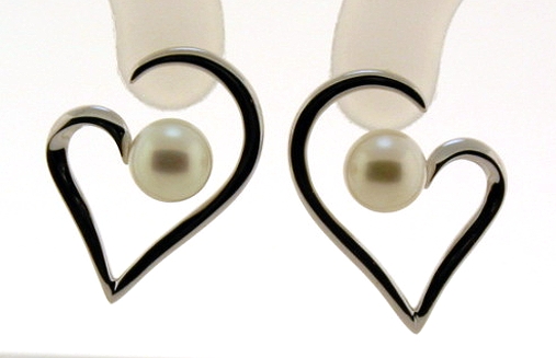 7-7.5MM Freshwater Pearl Heart Earrings, Sterling Silver