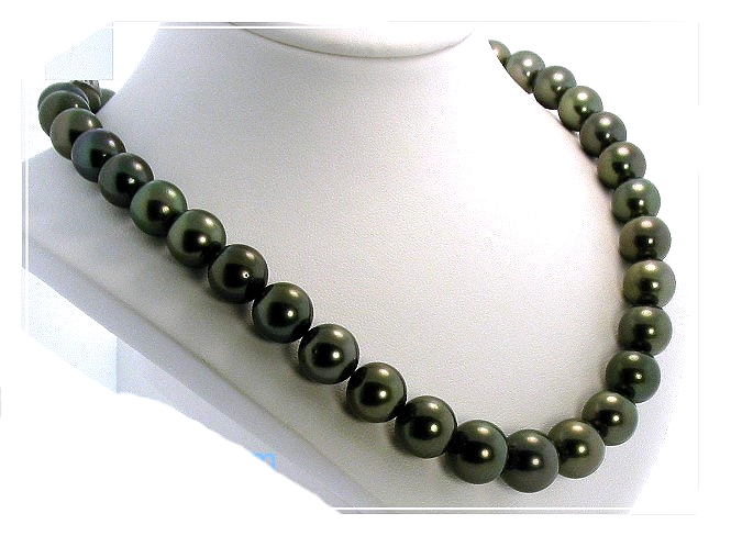 11-13.6MM Dark Gray Tahitian Pearl Necklace 14K Diamond Clasp 17.5in.