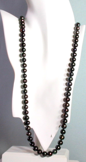 9-10MM Black Off Round Freshwater Pearl Necklace, Heart Clasp 32in