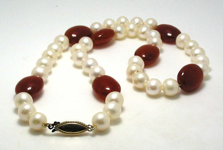 7.5X8MM Freshwater Pearl & Red Agate Bead Necklace, 14K Clasp, 17in