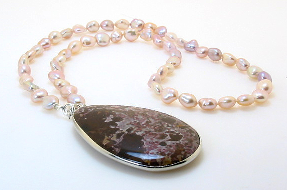 7X8MM Multi Color FW Pearl Necklace 18in w/ 1.3X2.1in Natural Jasper Pendant