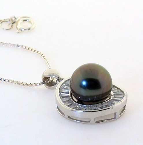 11MM Tahitian Pearl & Crystal Pendant w/Chain 18in, Sterling Silver