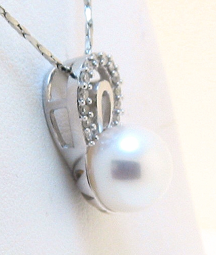 AAA 9-9.5MM FW Pearl & Diamond Pendant 14K White Gold